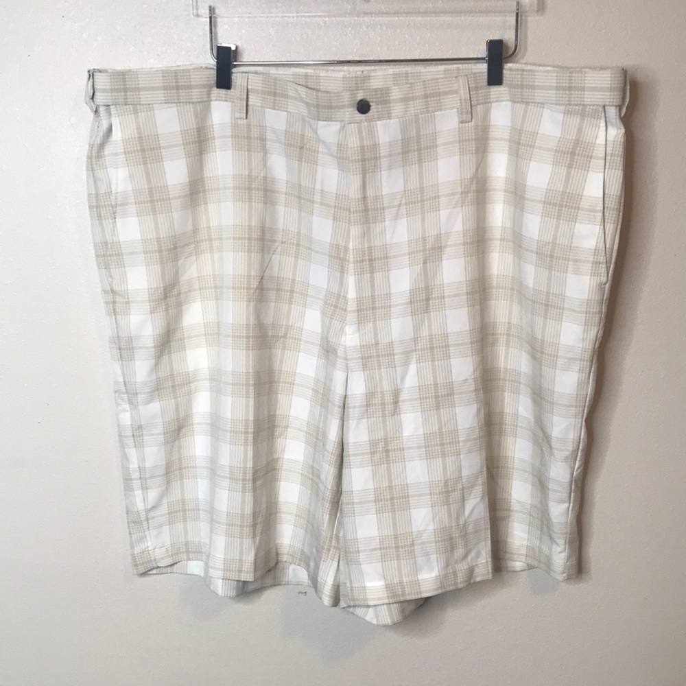 Haggar Khaki White Shorts Plaid Sz 48